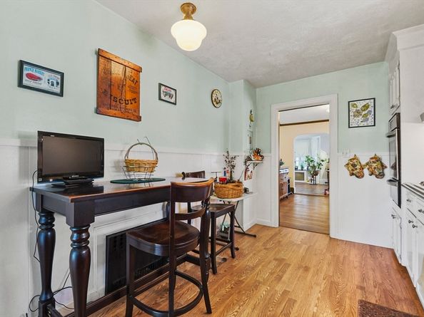 20 Fairbanks Road, Milton MA 02186