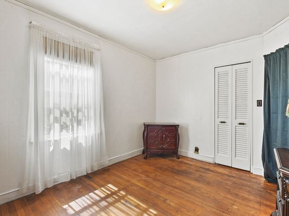 20 Fairbanks Road, Milton MA 02186