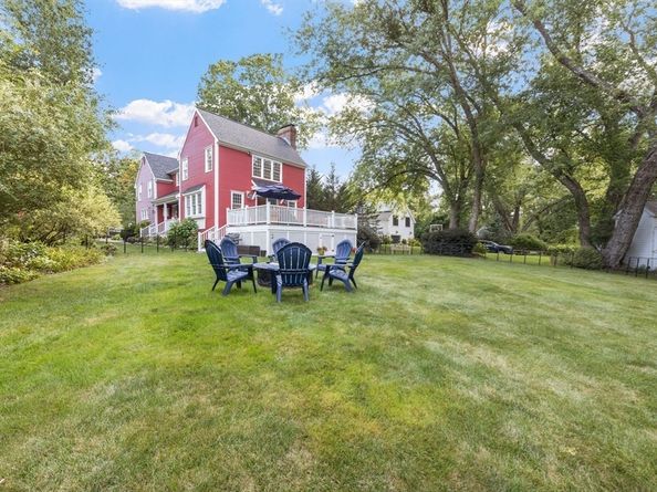 1057 Broadway, Hanover MA 02339
