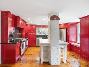 1057 Broadway, Hanover MA 02339