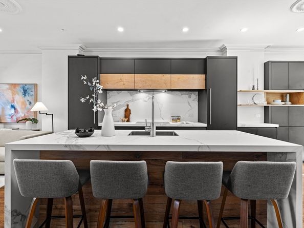 6 Dartmouth Place, Boston MA 02116