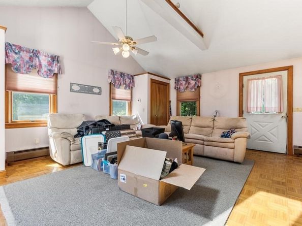 627 1st Parish Rd, Scituate MA 02066