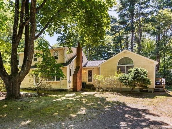 627 1st Parish Rd, Scituate MA 02066