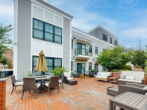 154 W 8th Street 5S, Boston MA 02127