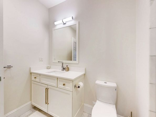 154 W 8th Street 5S, Boston MA 02127