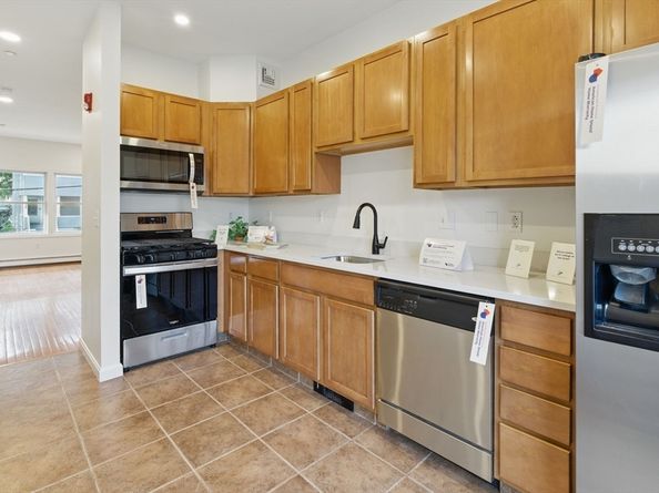 57 Belmont St 57, Everett MA 02149