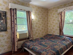 14 Park Ave Ext, Arlington MA 02474