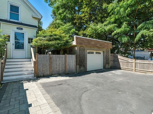 512 Elliott St, Beverly MA 01915