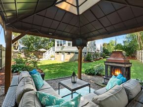 512 Elliott St, Beverly MA 01915