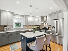 512 Elliott St, Beverly MA 01915