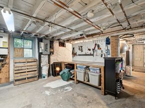 512 Elliott St, Beverly MA 01915