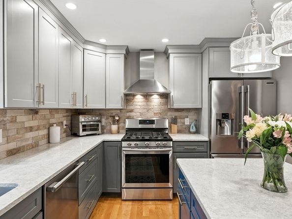512 Elliott St, Beverly MA 01915
