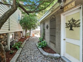 512 Elliott St, Beverly MA 01915