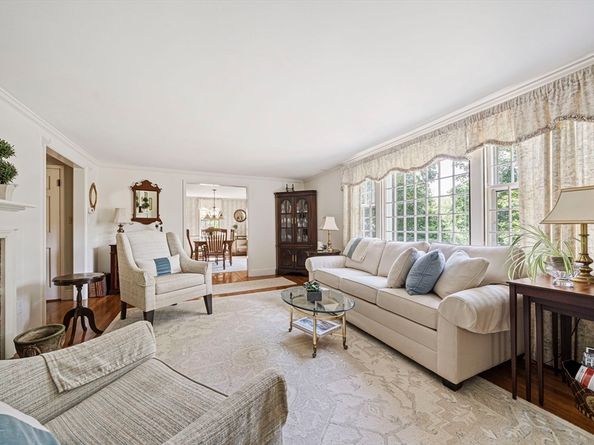 639 Main St., Hingham MA 02043
