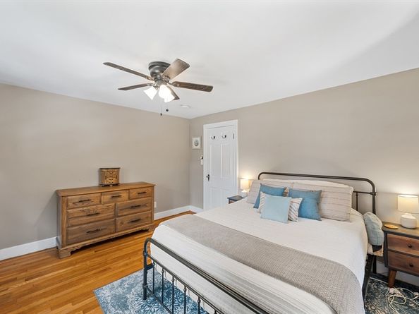 32 Field St, Auburn MA 01501