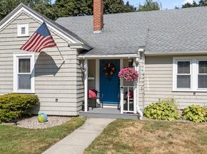 32 Field St, Auburn MA 01501