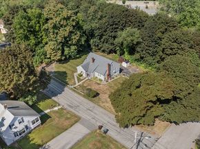 32 Field St, Auburn MA 01501