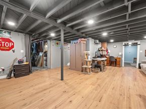 32 Field St, Auburn MA 01501