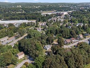 32 Field St, Auburn MA 01501