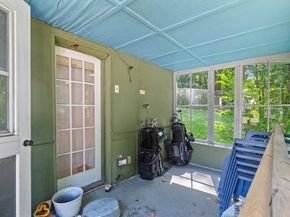 32 Field St, Auburn MA 01501
