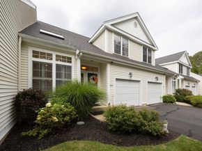 2 Kingson Ln 2, Medway MA 02053