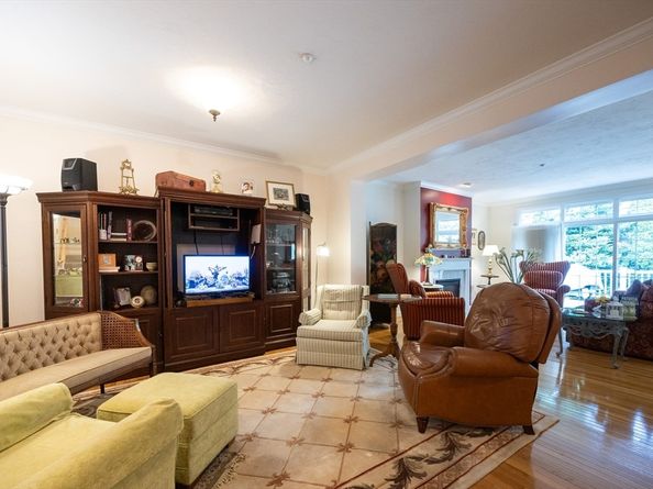 2 Kingson Ln 2, Medway MA 02053