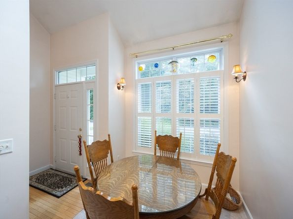 2 Kingson Ln 2, Medway MA 02053