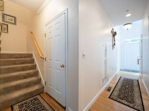 2 Kingson Ln 2, Medway MA 02053