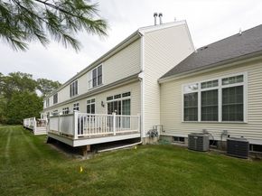 2 Kingson Ln 2, Medway MA 02053