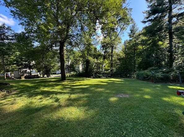 21 Burlington Rd, Billerica MA 01821