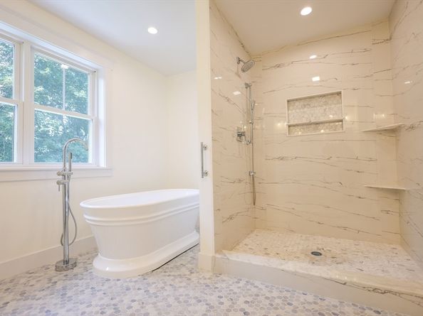 15A Bellmore Road, Framingham MA 01702