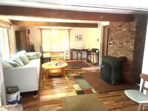 871 Pleasant St, Leominster MA 01453