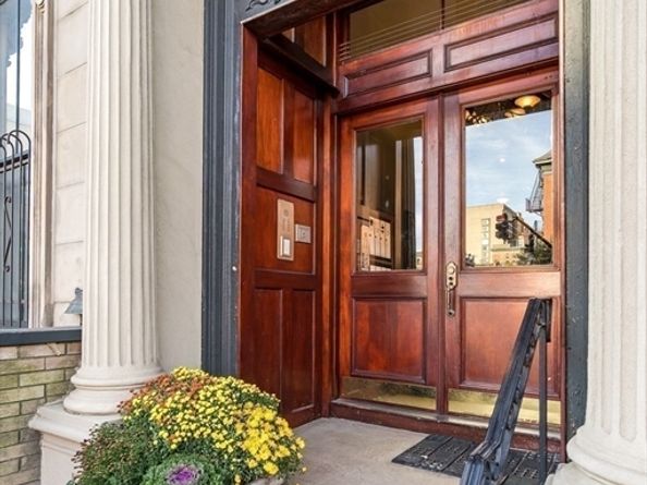 705 Massachusetts Avenue 6, Boston MA 02118