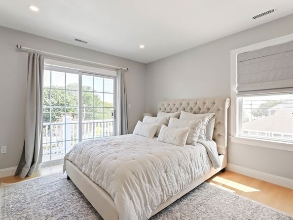 103 Bay View Ave 103, Quincy MA 02169