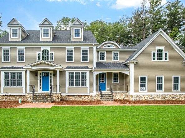 262 Meadowbrook Rd, Dedham MA 02026
