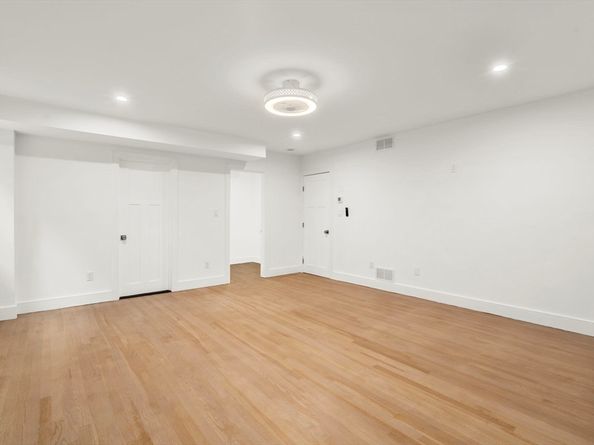 620 South Avenue, Weston MA 02493