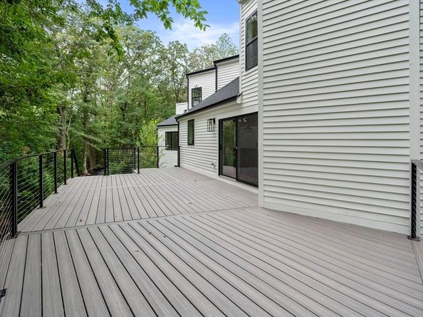 620 South Avenue, Weston MA 02493