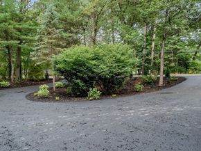 620 South Avenue, Weston MA 02493