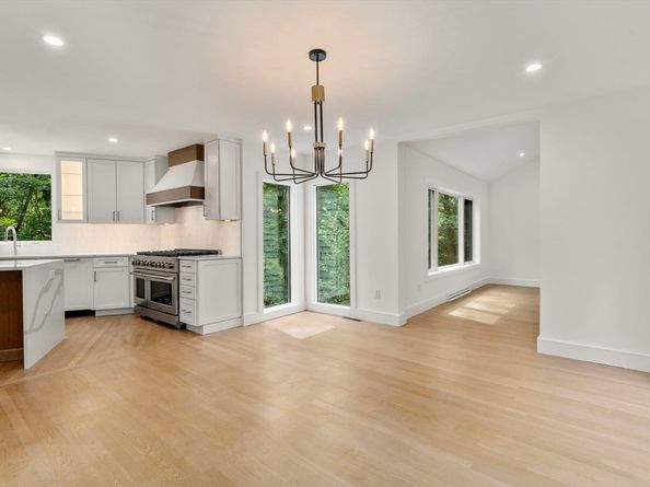 620 South Avenue, Weston MA 02493