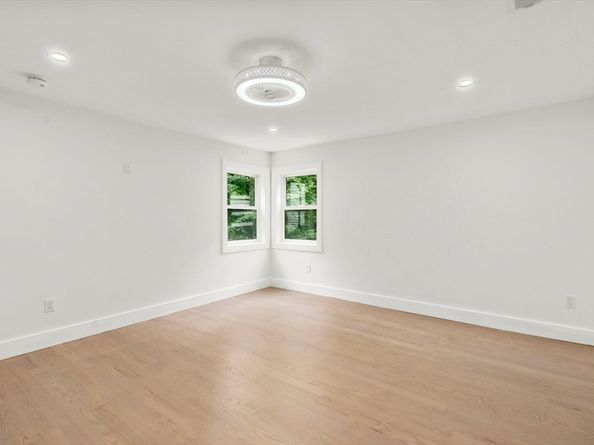 620 South Avenue, Weston MA 02493
