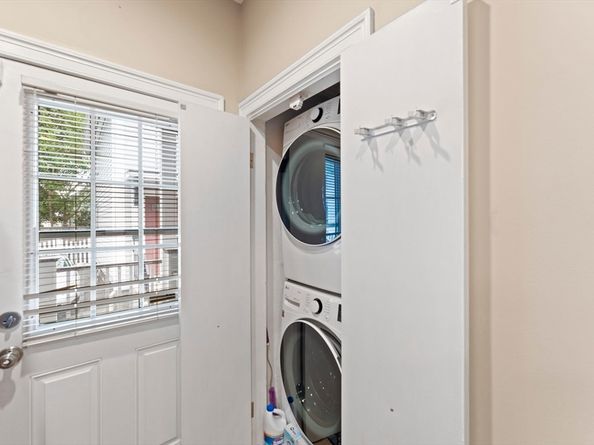 8 Common St 1, Stoneham MA 02180