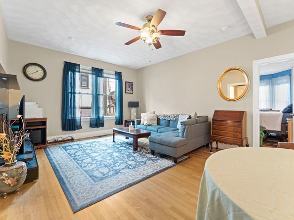 8 Common St 1, Stoneham MA 02180