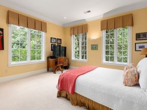 6 Witherbee Ln, Southborough MA 01772