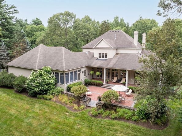6 Witherbee Ln, Southborough MA 01772
