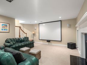 6 Witherbee Ln, Southborough MA 01772