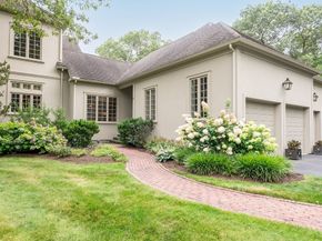 6 Witherbee Ln, Southborough MA 01772
