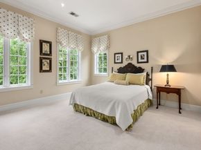 6 Witherbee Ln, Southborough MA 01772