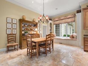 6 Witherbee Ln, Southborough MA 01772
