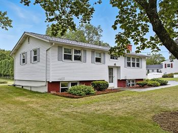 12 Wellington Dr