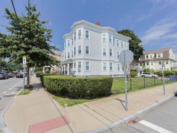 175 Belmont St, Belmont MA 02478